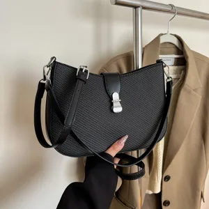 French vintage black hobo shoulder bag for women, chic trendy crossbody handbag with strap.