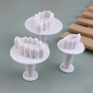 Ensemble d'emporte-pièces en plastique blanc pour décoration de gâteaux fondant pâtisserie