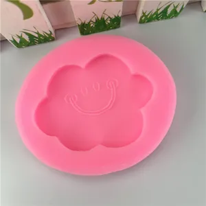 Stampo in silicone nuvola rosa smiley per fondente cottura cioccolato resina fai da te.