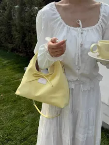 Korean minimalist sweet bow shoulder bag casual messenger handbag for women daily chic detail