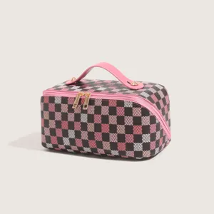 Large capacity portable checkered makeup bag stylish travel cosmetic storage pouch for women