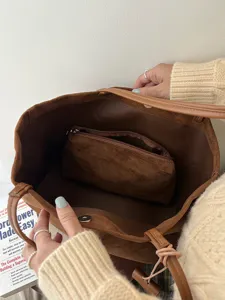 Brown retro suede tote bag with pouch, large capacity casual shoulder bag for women daily commute.