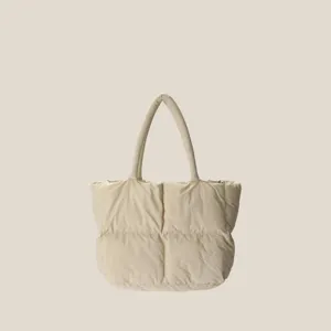 Damen Daunen Wolke Tote Tasche Großes Fassungsvermögen Puffy Gepolsterte Schultertasche Einstecktasche Lässige Leichte Pendler Tasche