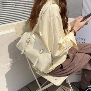 Casual chic shoulder bag for women, stylish niche design underarm bag with belt buckle.