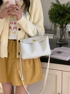 Sac à main souple en cuir PU vintage mode sac bandoulière épaule pour femmes chic.