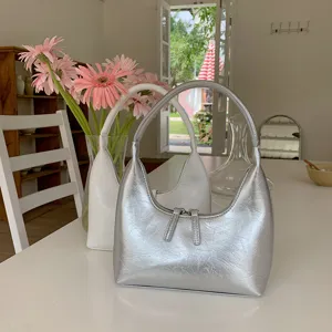 Korean style niche silver crescent underarm bag soft leather handbag detailed shot display