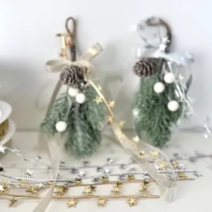 Cinta de decoración navideña con relieve de estrella dorada y plateada para envolver regalos y árbol