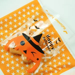 Halloween self-adhesive cookie bags candy gift packaging plastic bags with cute pumpkin designs.
