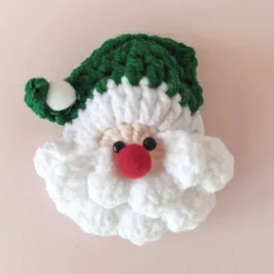 Handgemachte Häkelung Weihnachtsmann Kopf Accessoire Wolle Strick Brosche Haarnadel Charm.