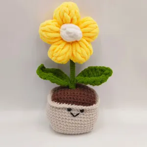 Handmade crochet potted flower cute smiling face yarn plant for home decoration gift
