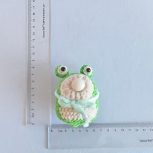 Handgemachte Häkel-Blase-Frosch-Puppe süßes Kuscheltier Stressabbau Geschenk Tischdeko