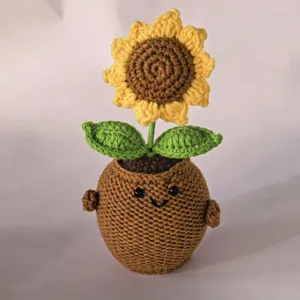 Pianta in vaso di girasole all'uncinetto fatta a mano giocattolo lavorato a maglia regalo carino