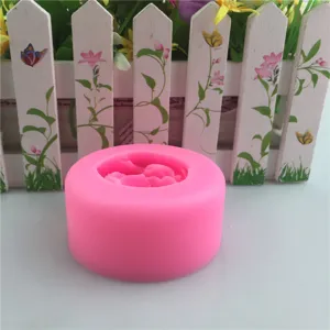 Rosa zylindrische Silikonform fuer Backen, Fondant, Kerzen und Kunstharz DIY Basteln.