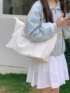 Große Umhängetasche Reisetasche für Damen, stylische Tragetasche für Alltag und Sport.