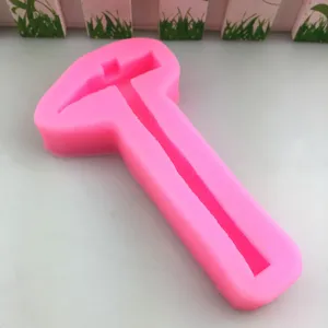 Stampo in silicone rosa a forma di martello per cottura cioccolato e decorazione torte.