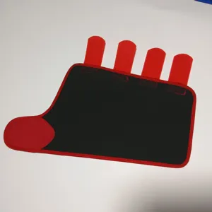 Stivaletto per tendini di cavallo nero e rosso con cinghie in velcro per protezione equina.