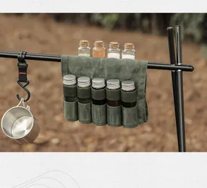 Ensemble de rangement pour epices de camping en toile etanche avec sac suspendu vue