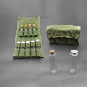 Sac de rangement en toile cirée pour épices de camping avec bouteilles en verre pour barbecue.