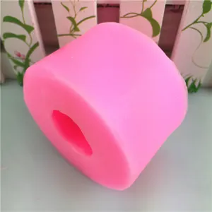 Stampo in silicone cilindrico cavo rosa per sapone artigianale, gesso, candele e progetti fai da te.