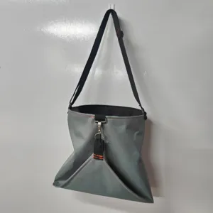 Waterproof oxford cloth outdoor fruit harvesting storage bag detail closeup view portable design