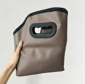 Secchio per pediluvio pieghevole portatile con manico per viaggi all aperto e relax quotidiano.