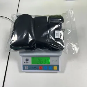 Tracolla da surf in nylon regolabile per sport acquatici e kayak per un comodo uso.