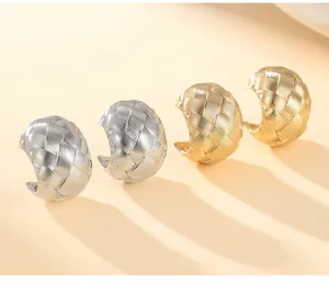 Chic woven metal dome hoop earrings in gold and silver, elegant fashion jewelry for women.