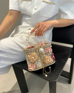 Borsa a mano perle metallo francese strass scatola vuota elegante pochette fiori donna