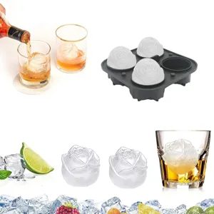 Molde de hielo de silicona con forma de rosa para whisky cocktails y bebidas frescas.