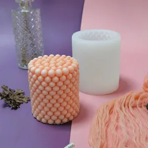 Silikon Kerzenform und kugelförmige strukturierte Stumpenkerze DIY Handwerk Set.