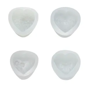 Set de moldes de silicona de corazon para velas DIY, jabon artesanal y resina epoxi.