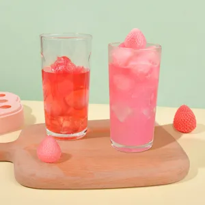 Erdbeer Silikon Eiswuerfelform Set fuer die Kueche, suesse Frucht Form fuer Getraenke.