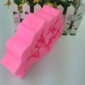 Detailaufnahme der schönen Blumen Silikonform für Fondant, Seife, Kerzen und Kunstharz.