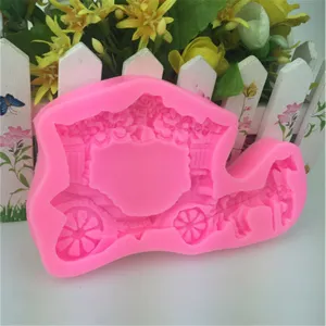 Moule en silicone carrosse rose pour decoration de gateau chocolat fondant patisserie DIY