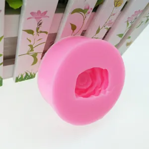 Stampo in silicone flessibile a forma di garofano ideale per cioccolato e dolci DIY.