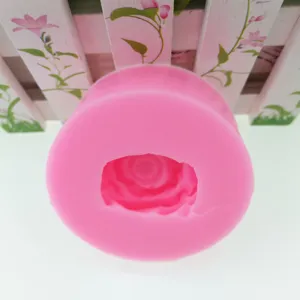 Stampo in silicone rosa per torta fondente garofano cioccolato cottura artigianato.