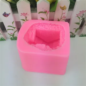 Stampo in silicone rosa 3D per sapone artigianale, candela, resina e lavori fai da te creativi.
