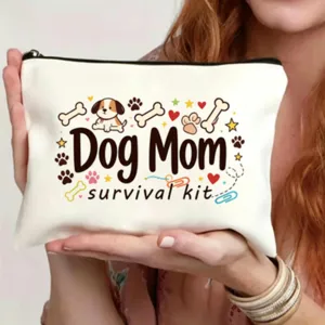 Astuccio con cerniera in tela con stampa cartoon cane mamma per trucco e accessori da viaggio.