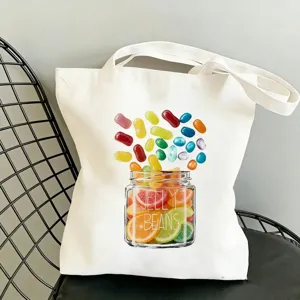 Nahaufnahme Detailansicht der weißen Segeltuchtasche mit buntem Geleebonbon Glas Druck.