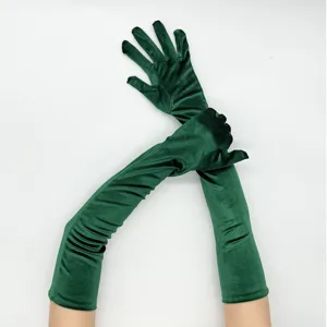 Dark green long velvet gloves detail, perfect for vintage 1920s evening parties or stage performances.