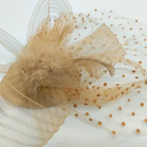 Vintage 1920s mesh feather hair accessory elegant bridal fascinator hat for party event.