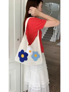 Summer casual knit shoulder bag with 3d flowers, large capacity korean style woven tote bag.