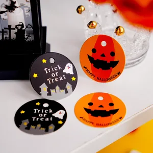 Halloween Round Paper Hang Tags Pumpkin Smile Ghost Castle Printed Gift Wrapping Label Baking Packaging Message Cards Party Decorations