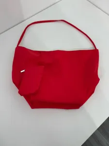 Borsa a tracolla grande casual rossa con piccolo portamonete, elegante borsa da lavoro.