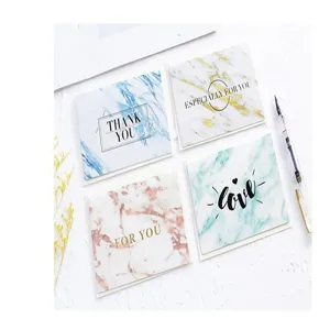 Set di biglietti d'auguri in marmo con buste, elegante design con stampa a caldo.