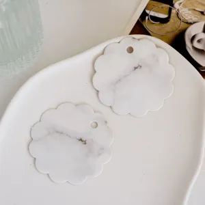 Marble pattern scalloped paper tags, decorative message cards with hanging holes for gifts.