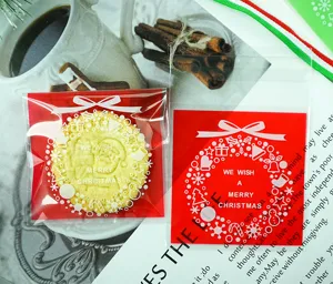 Christmas wreath self-adhesive cookie packaging bags, festive plastic bags for handmade soap gifts.