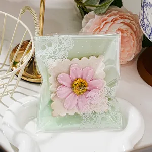 Mintgroene kanten zelfklevende cadeauverpakking snoep zakje sieraden detail weergave