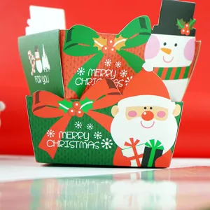 Kerst papieren traktatendozen set met kerstman en sneeuwman design voor bakkerij en gebak.