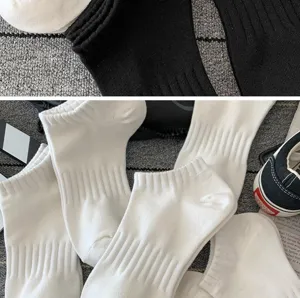 Men's short socks, breathable low cut white and black ankle socks for spring and summer active wear.